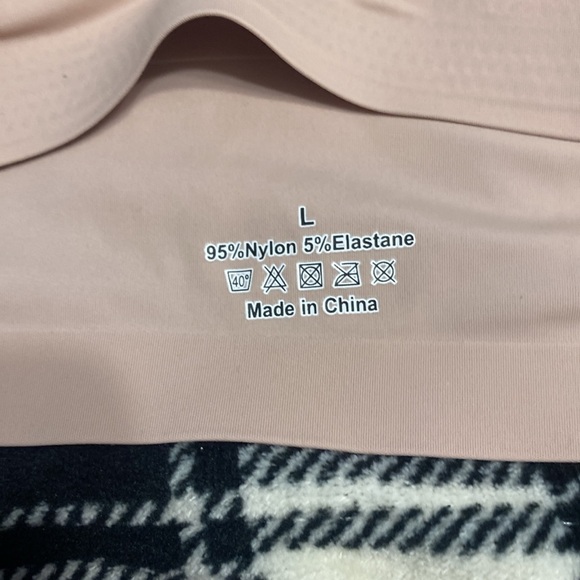 Tan and light brown bras never been worn - Picture 3 of 5